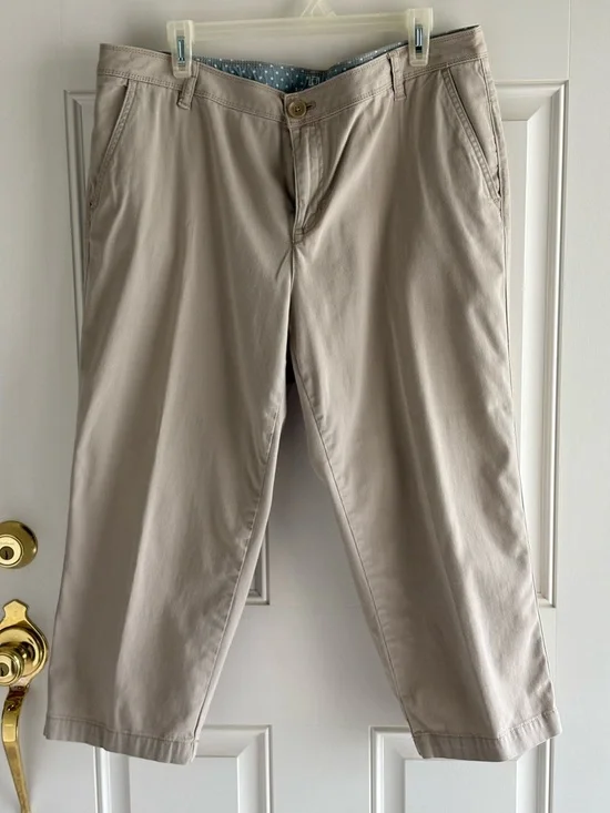 Women’s capris - Picture 2 of 3